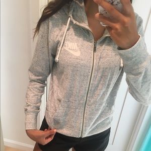 nike zip up hoodie